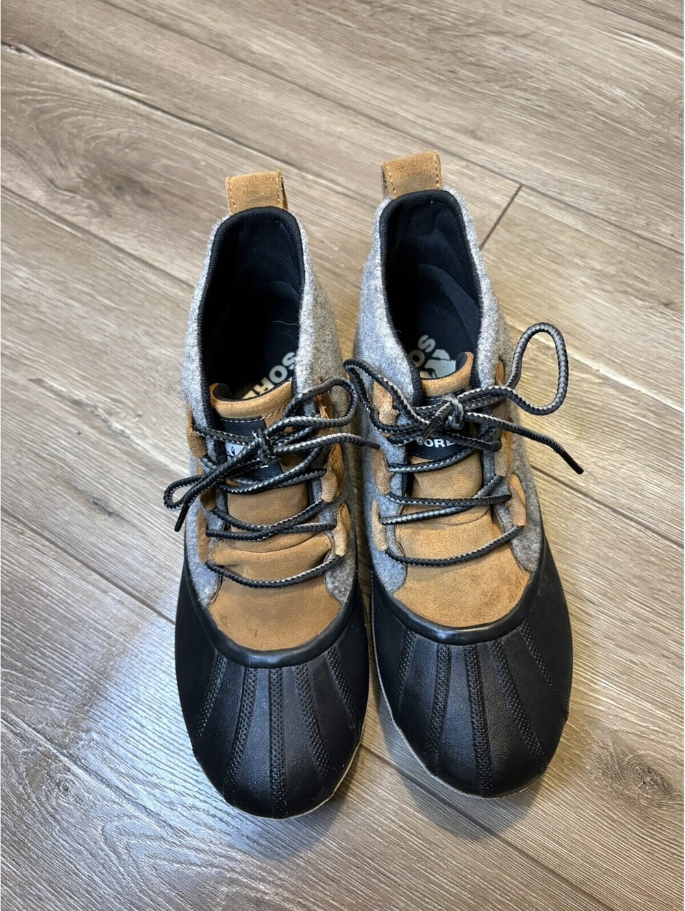 Sorel Out N About III Women’s Waterproof Lace-Up Felt Ankle Bootie US 11
